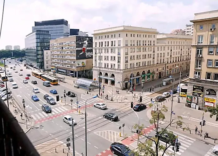 Apartment Roomy With View In The Center Of *